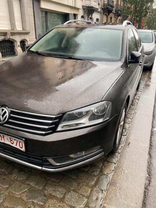 Vw passât 2014 euro5      B7    230000 km, Autos, Volkswagen, Particulier, Passat, ABS, Régulateur de distance, Airbags, Air conditionné