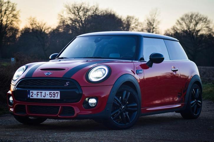 Mini cooper S - JCW - Full option, Autos, Mini, Particulier, Cooper S, ABS, Caméra de recul, Phares directionnels, Régulateur de distance