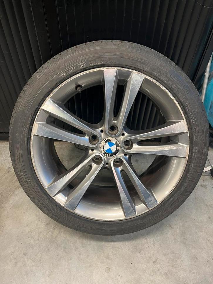 1 velg met band BMW 4 reeks maat 225 45 18, Auto-onderdelen, Banden en Velgen, Banden en Velgen, Zomerbanden, 18 inch, 225 mm