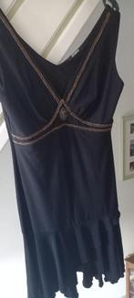 zwart vintagekleedje zonder mouwen M, Vêtements | Femmes, Robes, Taille 38/40 (M), Enlèvement ou Envoi, Comme neuf, Sous le genou