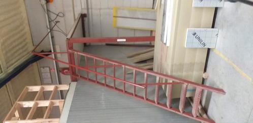Stalen - ijzeren trap, Doe-het-zelf en Bouw, Ladders en Trappen, Gebruikt, Trap, Ophalen