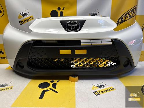 Toyota Aygo X Voorbumper origineelCompleet52119-OH19nieuw, Auto-onderdelen, Carrosserie, Bumper, Toyota, Voor, Gebruikt
