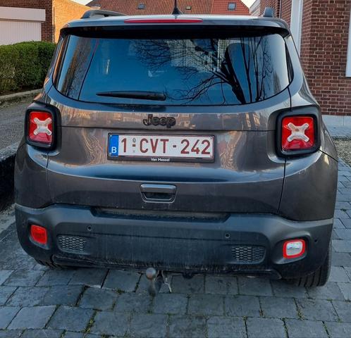 Jeep Renegade, Auto's, Jeep, Renegade, Trekhaak, Benzine, Euro 6, SUV of Terreinwagen, 5 deurs, Automaat, Zilver of Grijs, Zwart