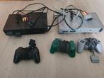 2 keer PS2 met verschillende spelletjes en 2 consoles, Games en Spelcomputers, Ophalen, Gebruikt, Zilver