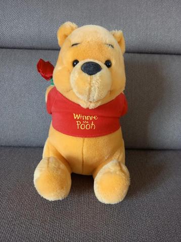 Winnie De Poeh knuffel,  disney beschikbaar voor biedingen