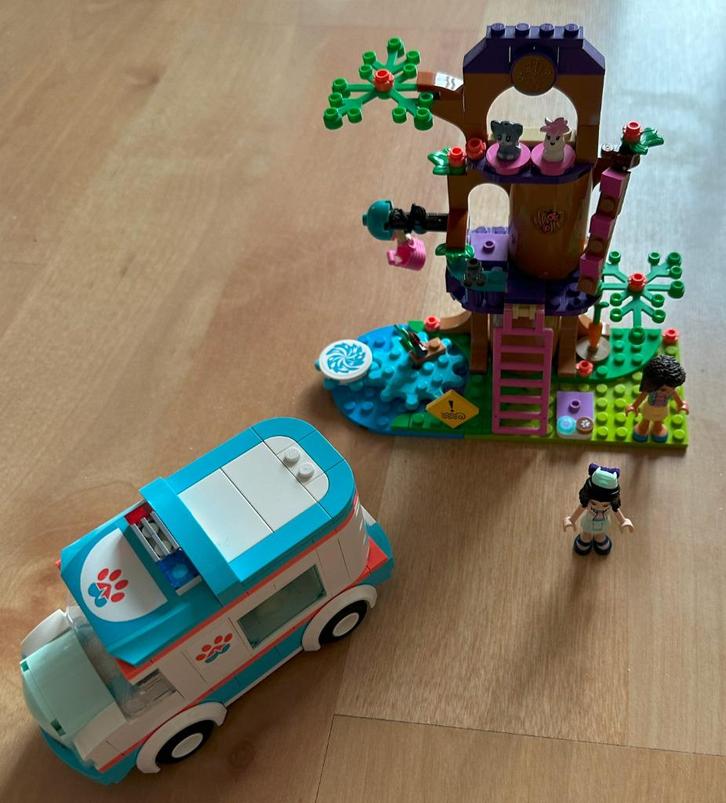 LEGO 41445 Friends Dierenkliniek Ambulance, Kinderen en Baby's, Speelgoed | Duplo en Lego, Zo goed als nieuw, Lego, Complete set