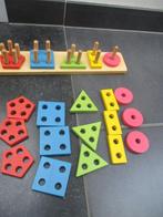 New Classic Toys Houten Geometrische Stapel Vormenpuzzel, Comme neuf, Autres types, Enlèvement ou Envoi