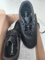 Adidas voetbalschoenen nieuw maat 38, Sport en Fitness, Voetbal, Ophalen, Nieuw