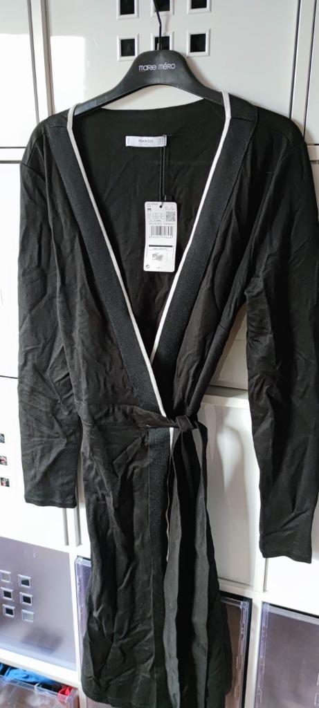 Mango wikkeljurk kleed klassieke jurk zwart wit MANGO Medium, Vêtements | Femmes, Robes, Neuf, Taille 38/40 (M), Noir, Enlèvement ou Envoi
