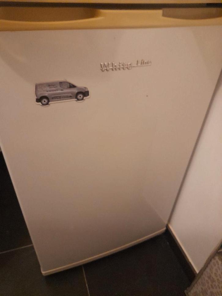 Congélateur White Line – 80L – fonctionne parfaitement, Electroménager, Réfrigérateurs & Frigos, Utilisé, Sans bac à congélation