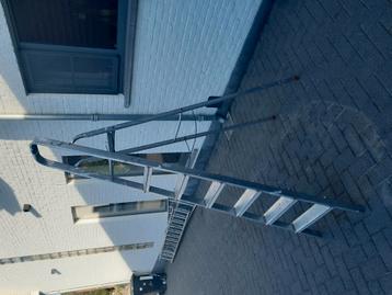 Ladder, aluminium, hoogste trede 134cm beschikbaar voor biedingen