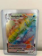 Gyarados VMAX 207/203 – Rainbow Rare – Near Mint/Mint, Enlèvement, Comme neuf, Cartes en vrac, Foil