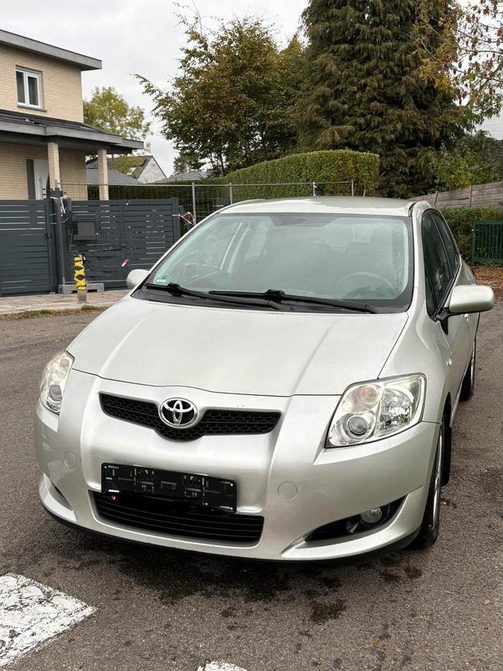 Toyota Auris 5-deurs in perfecte staat 1400cc Diesel, Auto's, Toyota, Bedrijf, Auris, ABS, Airbags, Airconditioning, Alarm, Boordcomputer
