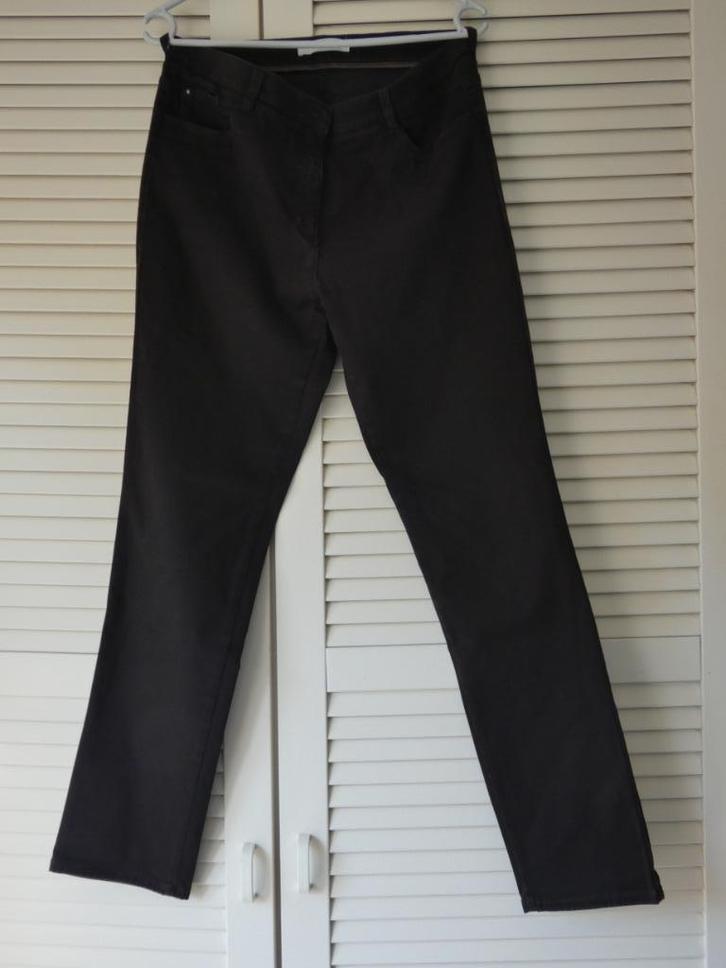 Brax zwarte broek, Kleding | Dames, Broeken en Pantalons, Zo goed als nieuw, Zwart, Ophalen of Verzenden