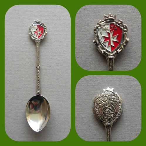 Lepeltje Wapen Malta                  (Verzendkosten € 1,80), Antiek en Kunst, Antiek | Bestek, Verzenden