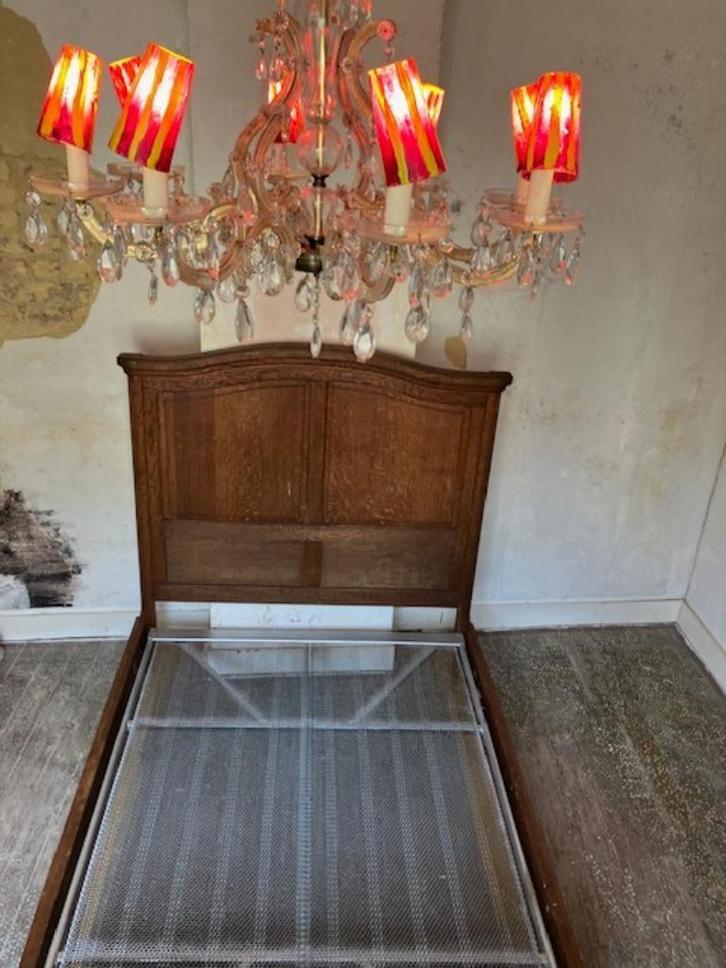 OUD HOUTEN BED TWIJFELAAR B: 120, Huis en Inrichting, Slaapkamer | Bedden, Gebruikt, Twijfelaar, 120 cm, 220 cm, Hout, Bruin, Ophalen