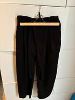 Zara pantalon zwart, Vêtements | Femmes, Culottes & Pantalons, Trois-quarts, Comme neuf, Enlèvement, Taille 34 (XS) ou plus petite