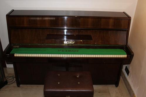 Piano Petrof (Buffetpiano), Muziek en Instrumenten, Piano's, Gebruikt, Piano, Bruin, Hoogglans, Ophalen of Verzenden