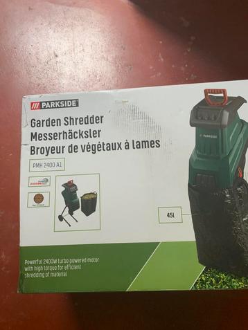  Broyeur vẻgetaux neuf prix 100 euro