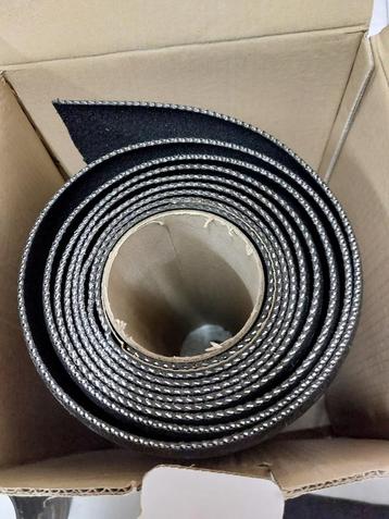 Ubiflex loodvervanger 30 cm breed, 375 cm lengte €90 beschikbaar voor biedingen