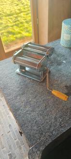 Pastamachine, Ophalen