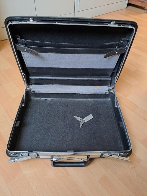 Mallette Samsonite à coque rigide avec 2 clés, Computers en Software, Laptoptassen, Gebruikt, Aktetas, Ophalen of Verzenden