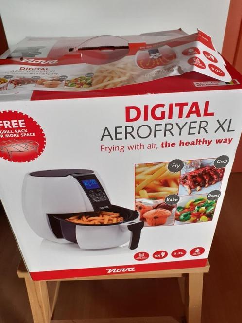 NEUF NOVA AEROFRYER XL DANS SA BOÎTE JAMAIS UTILISE, Elektronische apparatuur, Overige elektronische apparatuur, Nieuw, Ophalen