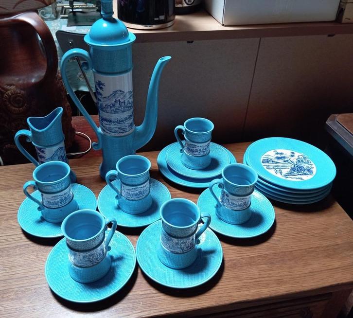 mooi 20 delig vintage italiaanse porseleinen, Antiek en Kunst, Antiek | Servies compleet, Ophalen of Verzenden