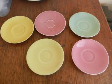 Boch - 5 koffieschoteltjes rond 13/13 - pastel beschikbaar voor biedingen