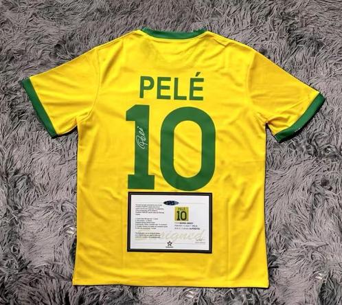 Signed shirt pele, Verzamelen, Sportartikelen en Voetbal, Ophalen of Verzenden