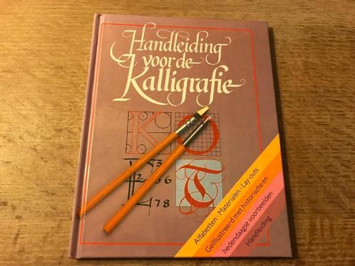 Handleiding voor de kalligrafie - Kroese Helen Stenfert, Boeken, Hobby en Vrije tijd, Ophalen of Verzenden