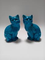 Paire de chats en porcelaine de chine, Antiquités & Art