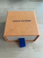 Bracelet Louis Vuitton Loulougram, Nieuw, Goud