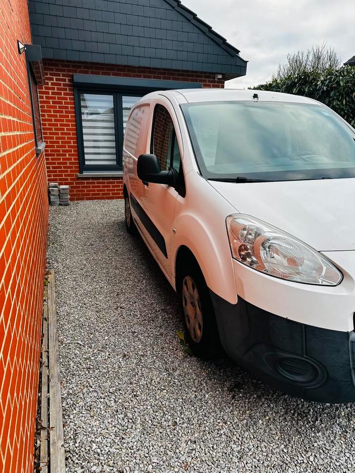 Peugeot partner 2014 diesel, Autos, Peugeot, Entreprise, Partner, ABS, Airbags, Verrouillage central, Rétroviseurs électriques