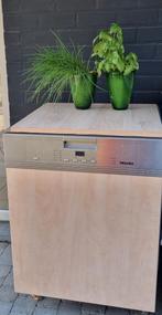 Vaatwasser Miele, Elektronische apparatuur, Vaatwasmachines, Ophalen, Zo goed als nieuw, Inbouw