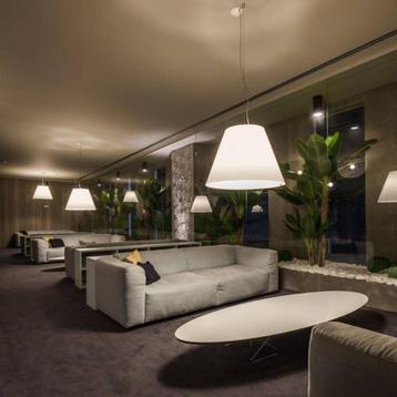 Design hanglamp Luceplan costanza grande, Huis en Inrichting, Lampen | Hanglampen, Ophalen, Zo goed als nieuw