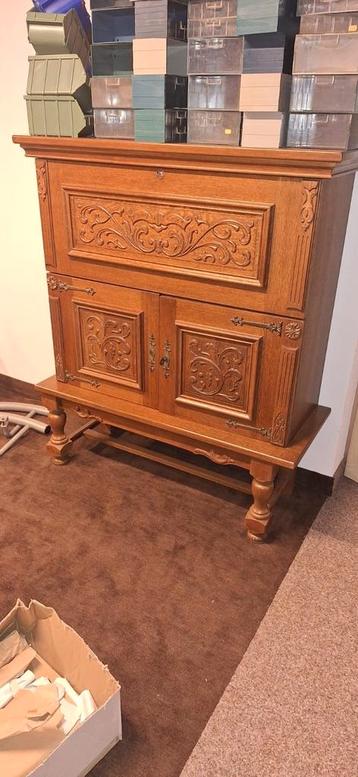 Genre Breughelkast beschikbaar voor biedingen