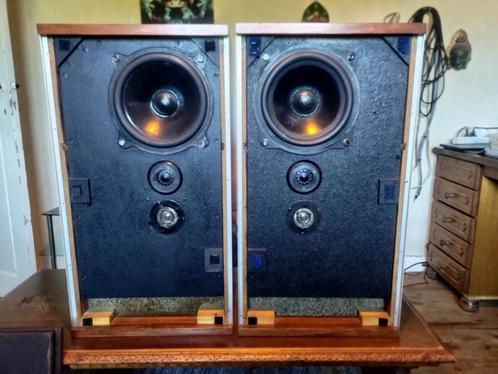B & W DM 2 (1973), Audio, Tv en Foto, Luidsprekerboxen, Gebruikt, Front, Rear of Stereo speakers, 60 tot 120 watt, Bowers & Wilkins (B&W)