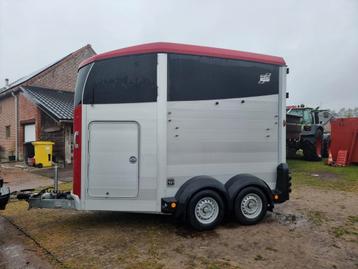 Zeer nette HBX506 ifor Williams, Dieren en Toebehoren, Paarden en Pony's | Trailers en Aanhangwagens, Ophalen, Zo goed als nieuw