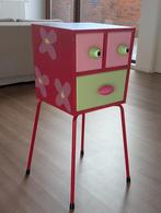 PYLONES design kinderkastje, Ophalen, Gebruikt