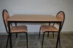 kleine keukentafel met twee stoelen, 50 tot 100 cm, 100 tot 150 cm, Rechthoekig, Moderne