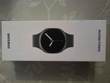 Samsung galaxy watch 8 ( nieuw doos is niet geopend )  beschikbaar voor biedingen