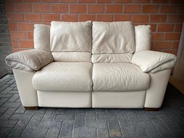 Leder salon / 2 zit / zetel / NATUZZI / goede staat  beschikbaar voor biedingen