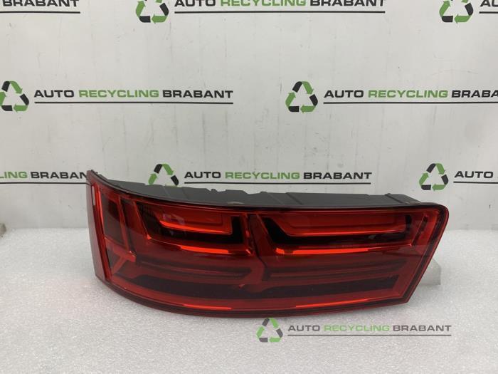 Feu arrière gauche d'un Audi Q7, Autos : Pièces & Accessoires, Éclairage, Utilisé, 3 mois de garantie, Enlèvement ou Envoi