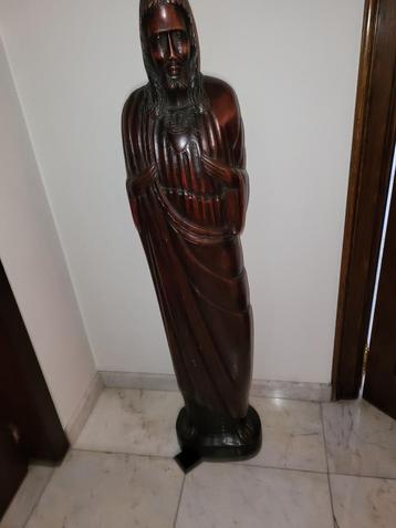 Houten H. Hartbeeld  beschikbaar voor biedingen