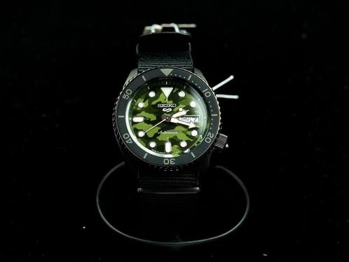 Seiko SRPJ 37K1 Military, Handtassen en Accessoires, Horloges | Heren, Zo goed als nieuw, Citizen, Ophalen