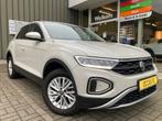 Volkswagen T-Roc LIFE 110tsi -Airco -Virtual cockpit -App -Z, Auto's, Gebruikt, 124 g/km, Bedrijf, 5 deurs