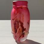 Rare vase du Val Saint Lambert. Signé, Ophalen