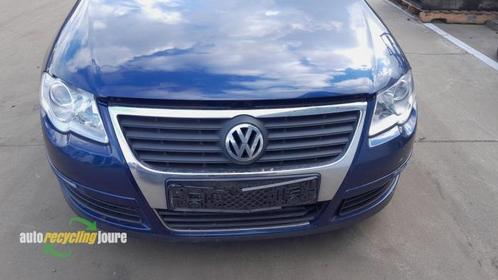 Voorbumper van een Volkswagen Passat (LD5Q), Auto-onderdelen, Carrosserie, Bumper, Volkswagen, Gebruikt, 3 maanden garantie