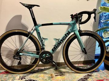 Bianchi Oltre Ultegra DI2 Full Carbon NIEUWSTAAT 